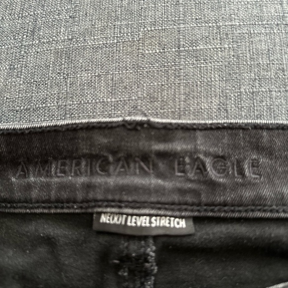 🎀3 for $20 Sale🎀 American Eagle Outfitters jean shorts - Picture 3 of 4